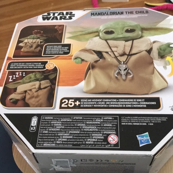 COPY - Star Wars Mandalorian the child animaTronic baby yoda - Picture 4 of 10